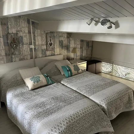 Le Cocon Bleu Du Cap *