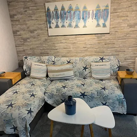 Apartament Duplex 2 Proche Golf, Wifi, Richelieu Et Ile Des Loisirs Dans Quartier Calme Saint Martin