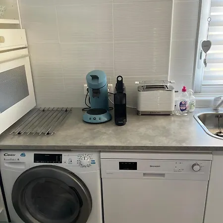 Duplex 2 Proche Golf, Wifi, Richelieu Et Ile Des Loisirs Dans Quartier Calme Saint Martin Apartament *